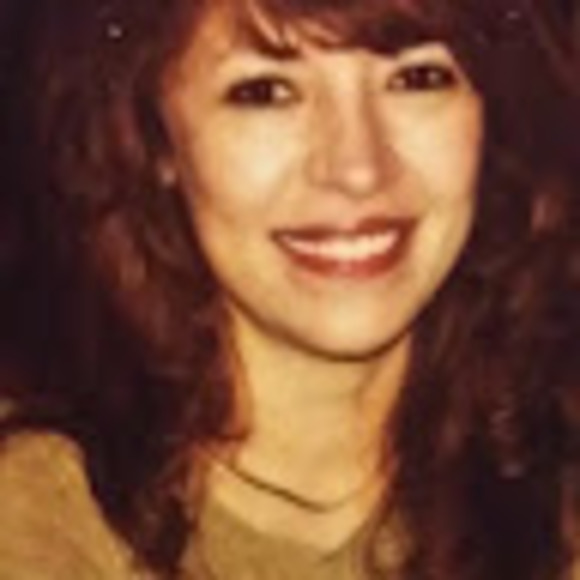 Meet your Posher, Rafaela - Picture 1 of 1